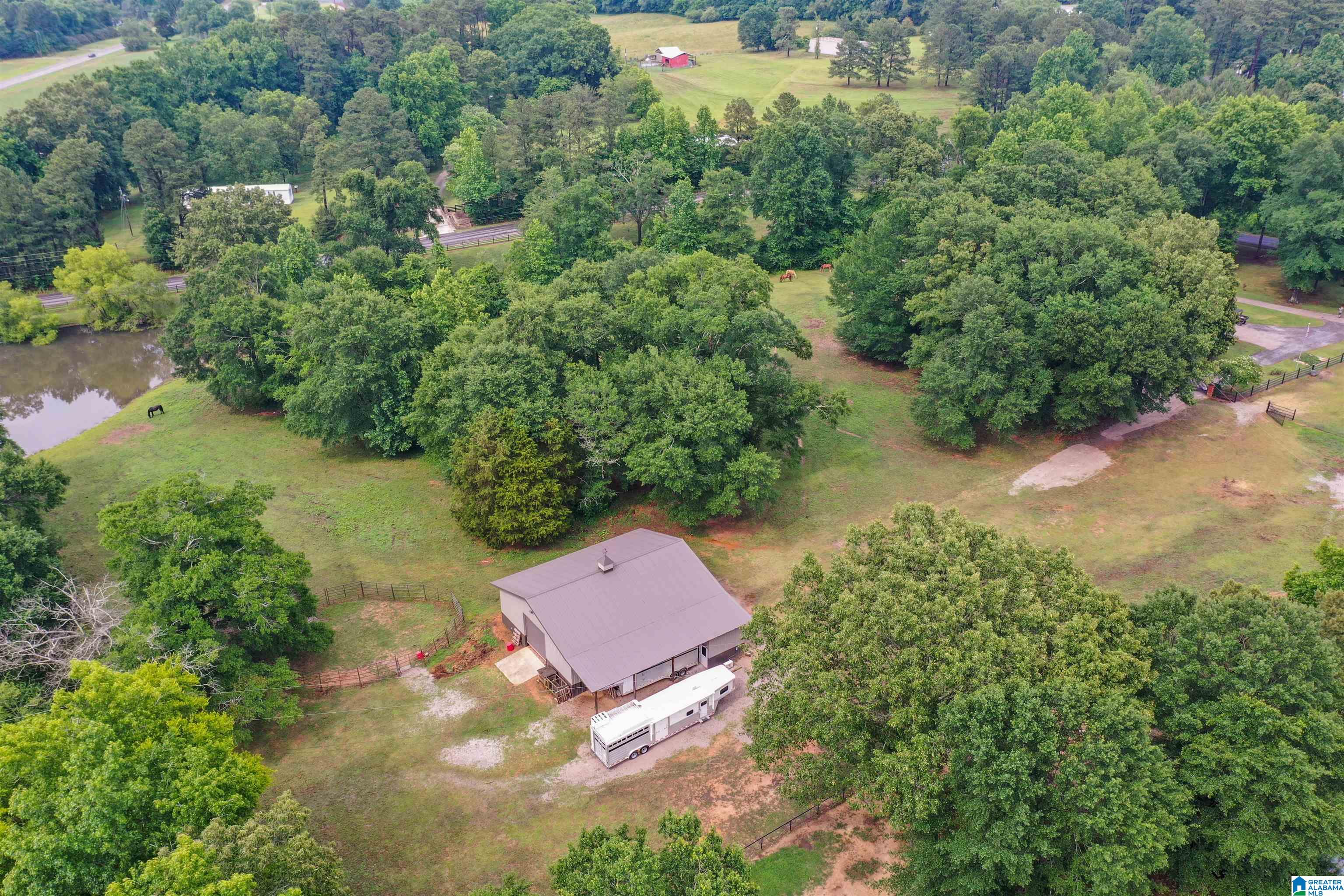 1661 Honeycutt Road Locust Fork, AL 35097 - Photo 11 of 49