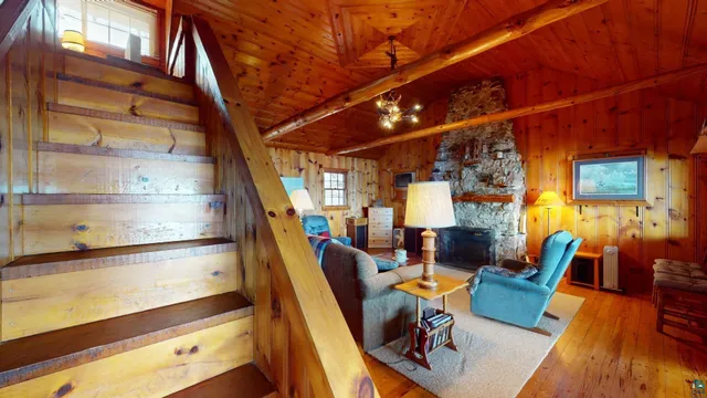 $539,000 | 12418 Rock Point Drive, Kabetogama, MN 56669