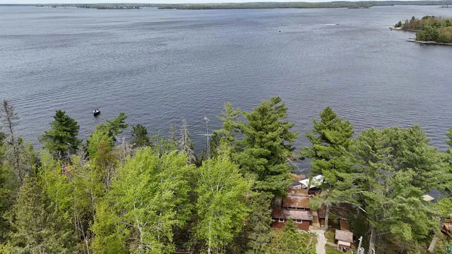 $539,000 | 12418 Rock Point Drive, Kabetogama, MN 56669