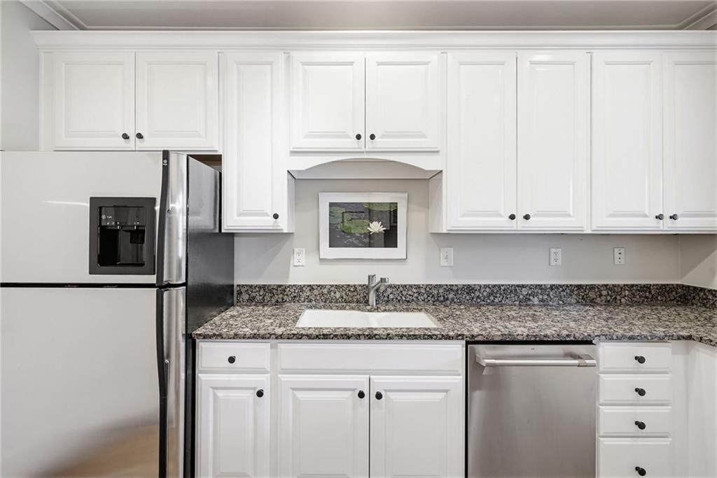 1717 North Decatur Road, Unit 114 Atlanta, GA 30307 - Photo 11 of 22