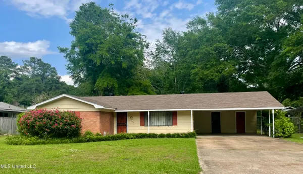 $1,650 | 5808 Medallion Drive, Jackson, MS 39211