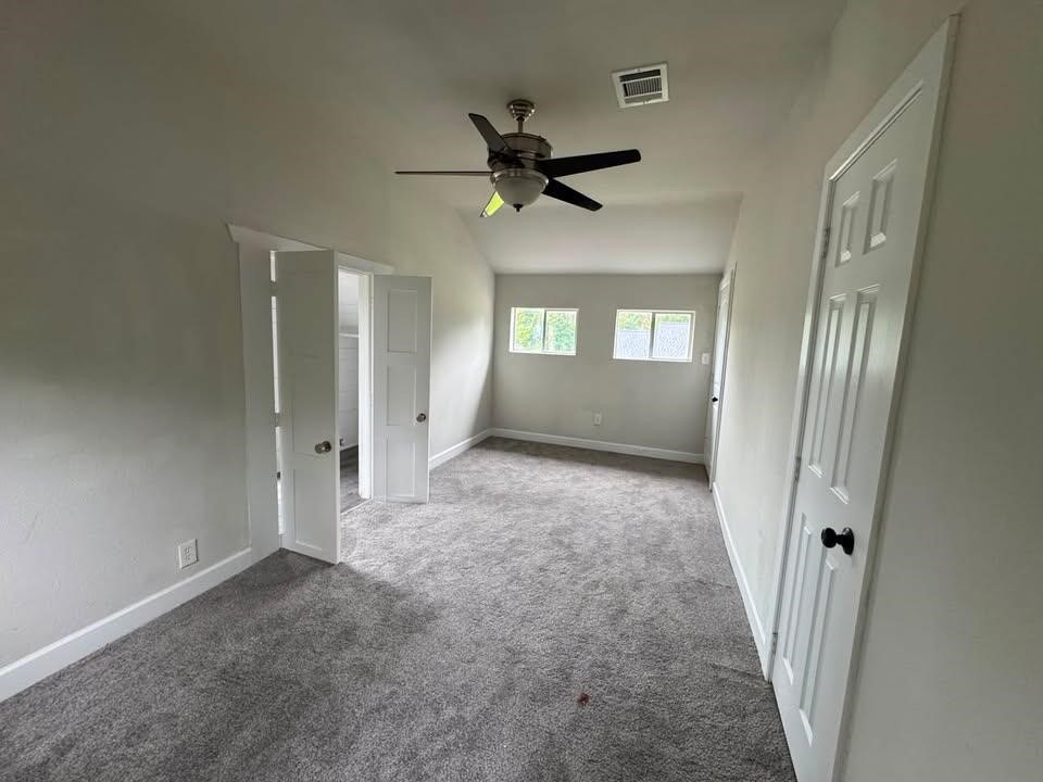 8105 Parker Road Houston, TX 77078 - Photo 13 of 14