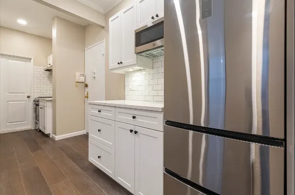$3,000 | 4 West 101st Street, Unit 53 | Upper West Side
