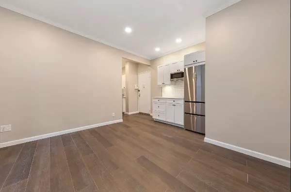 $3,000 | 4 West 101st Street, Unit 53 | Upper West Side