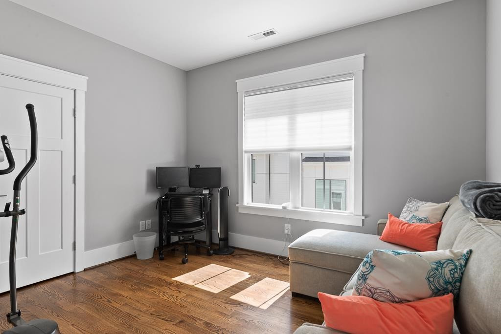 809 Glascock Street Raleigh, NC 27604 - Photo 13 of 26 Photo 13