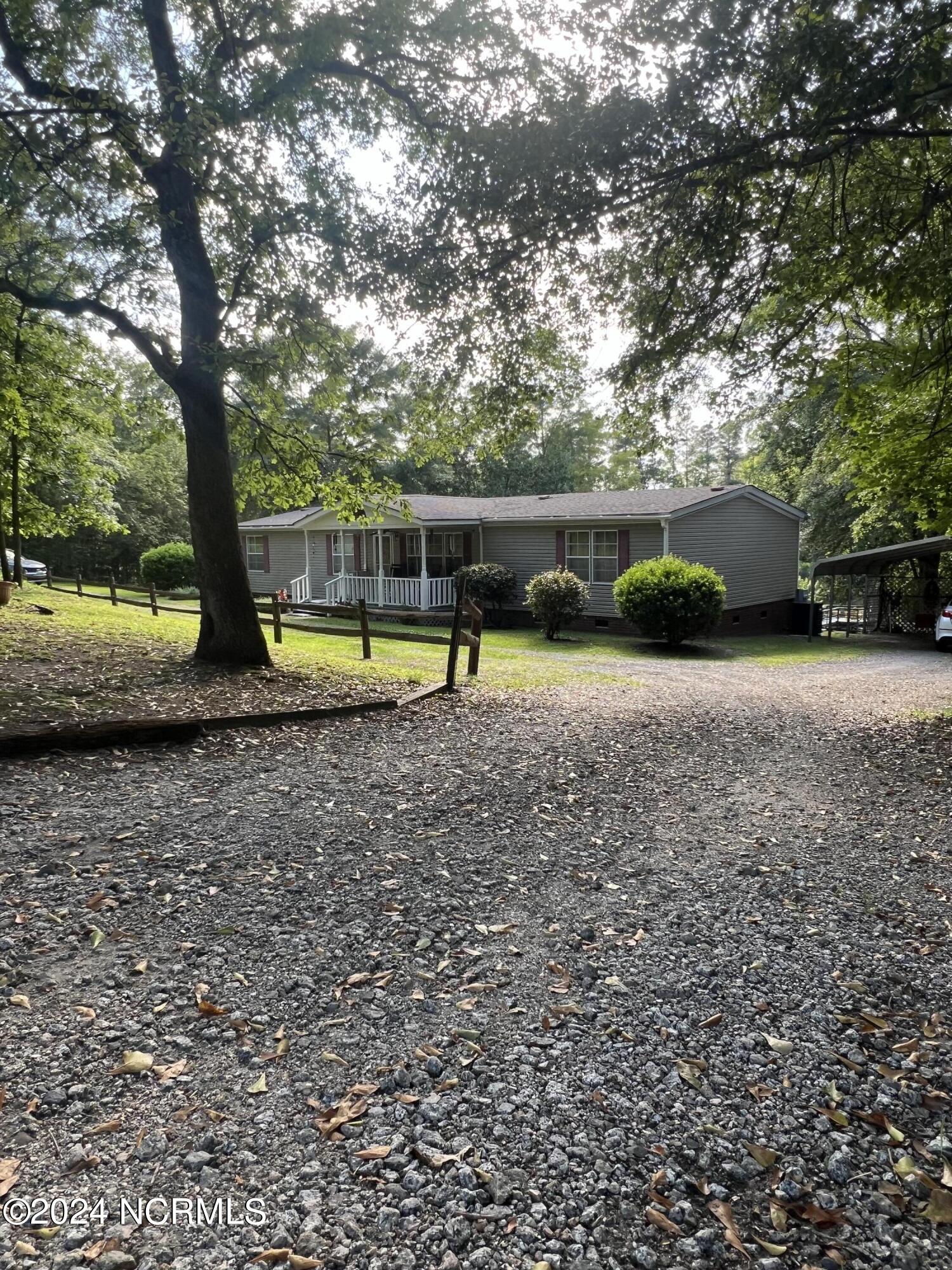 17629 Scholl Road Hamlet, NC 28345 - Photo 2 of 56 IMG_4846