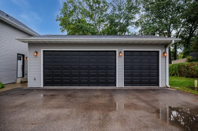 $474,900 | 24423 66th Street, Paddock Lake, WI 53168