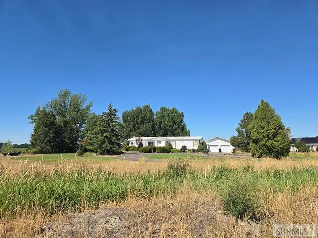 $405,000 | 371 North 1900 East, St. Anthony, ID 83445