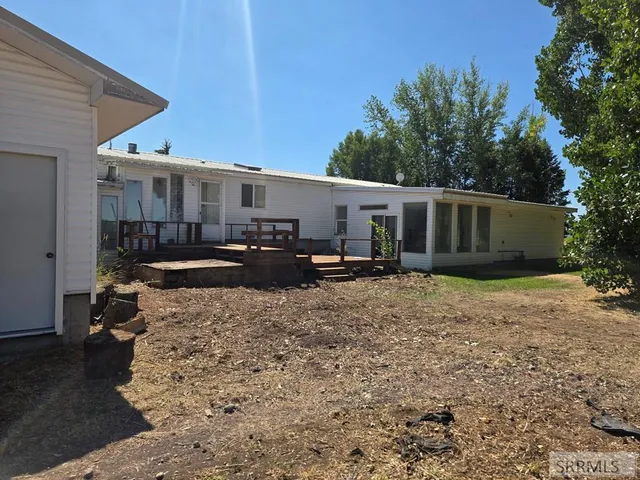$405,000 | 371 North 1900 East, St. Anthony, ID 83445