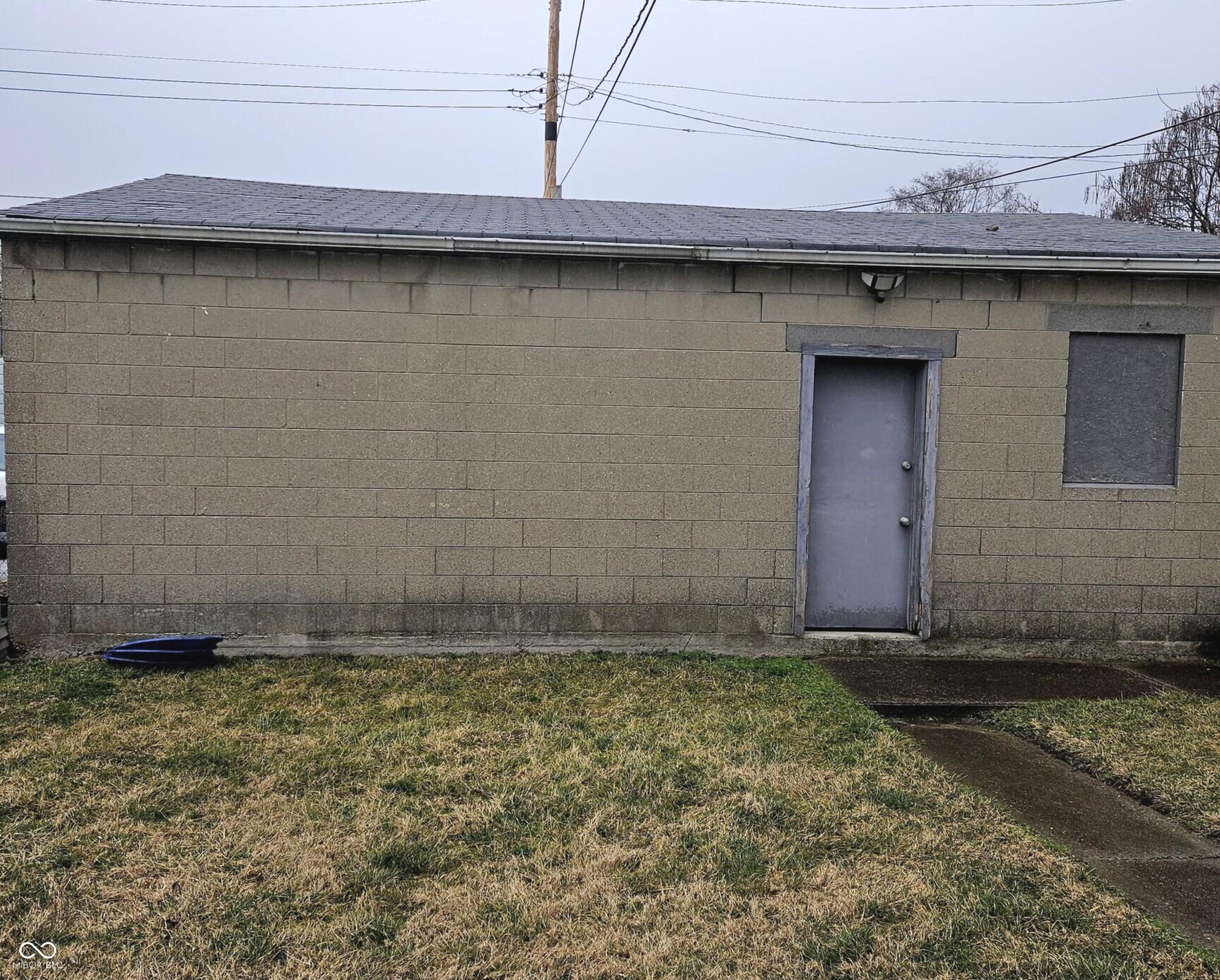 1944 Unit D Shelby Street Indianapolis, IN 46203 - Photo 13 of 13