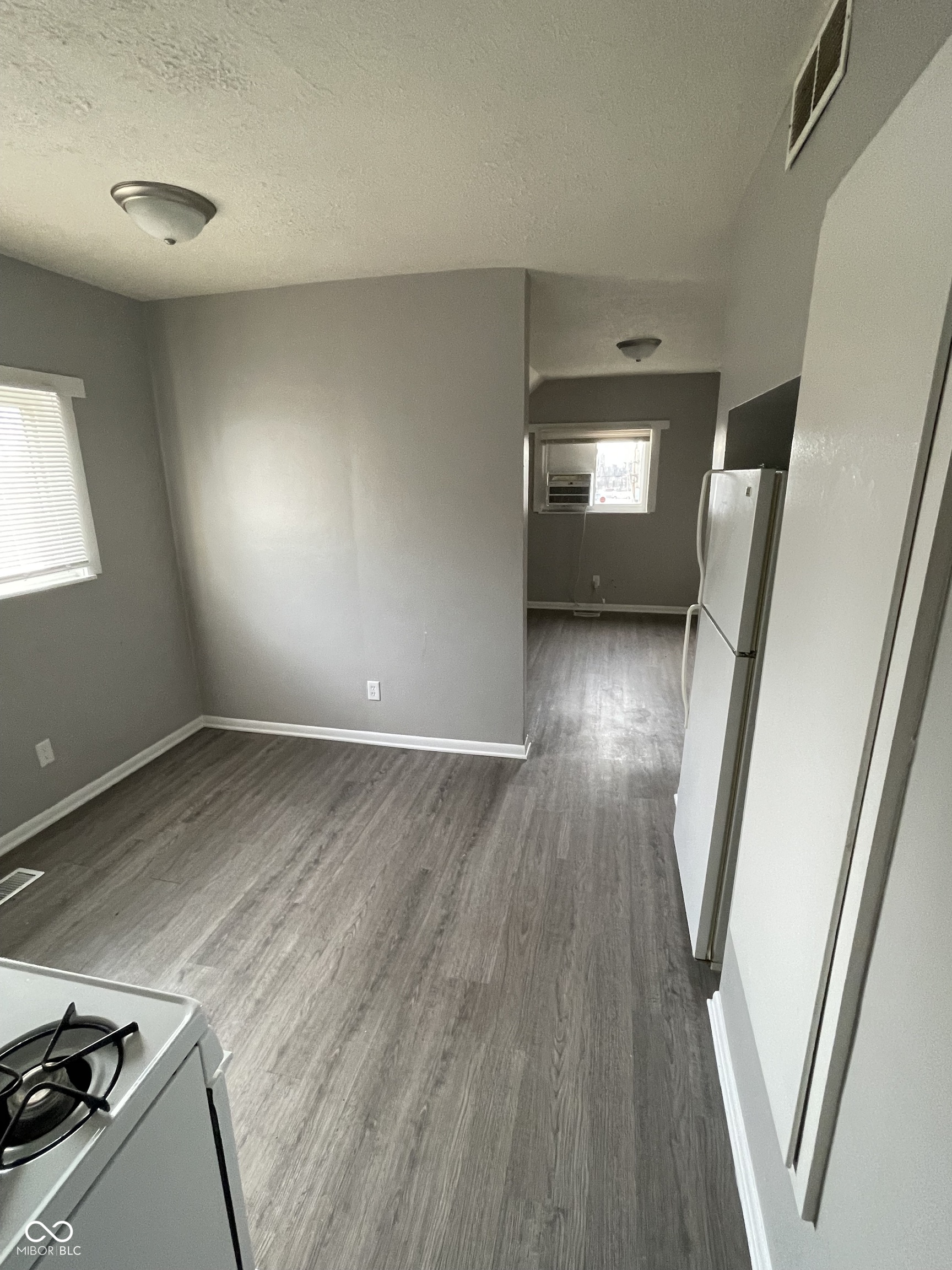 1944 Unit D Shelby Street Indianapolis, IN 46203 - Photo 7 of 13