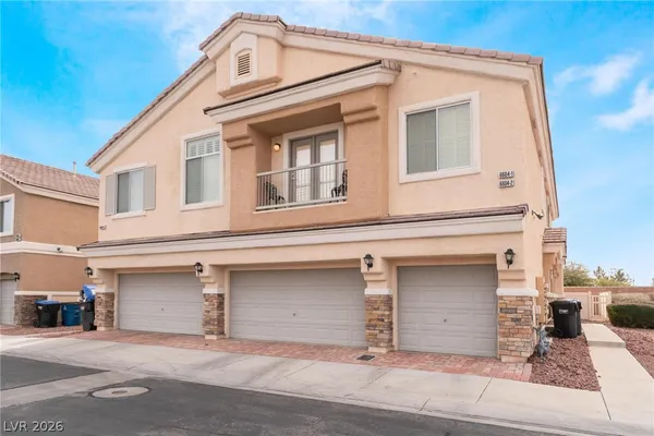 $1,800 | 6604 Lavender Lilly Lane, Unit 3, North Las Vegas, NV 89084
