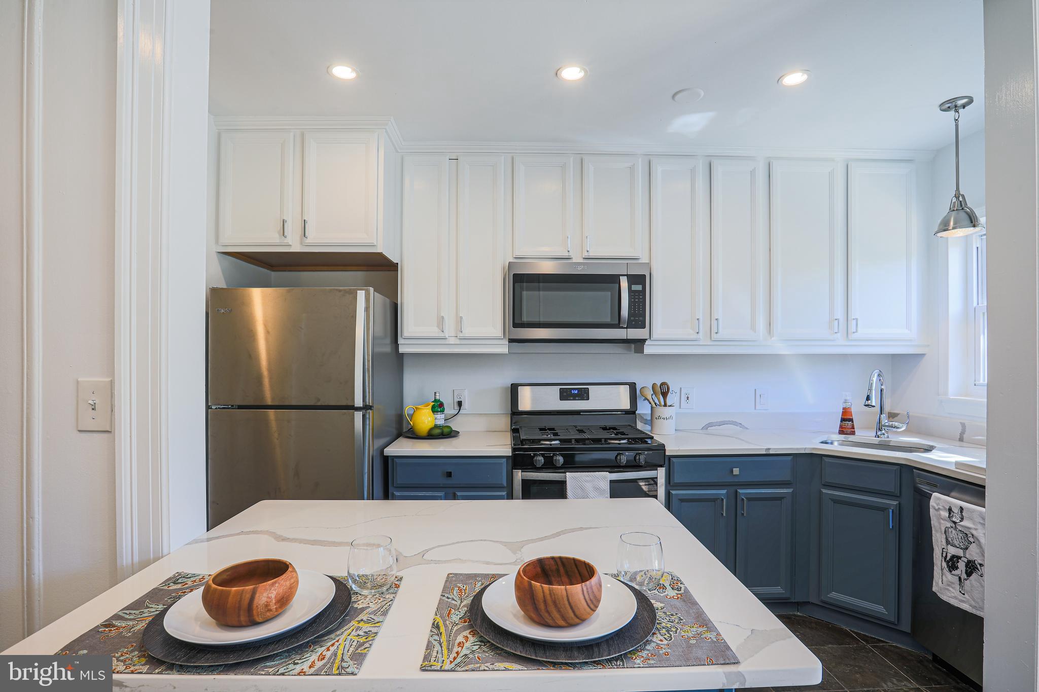3707 Elkader Road Baltimore, MD 21218 - Photo 26 of 50 Beautiful two toned kitchen cabinets