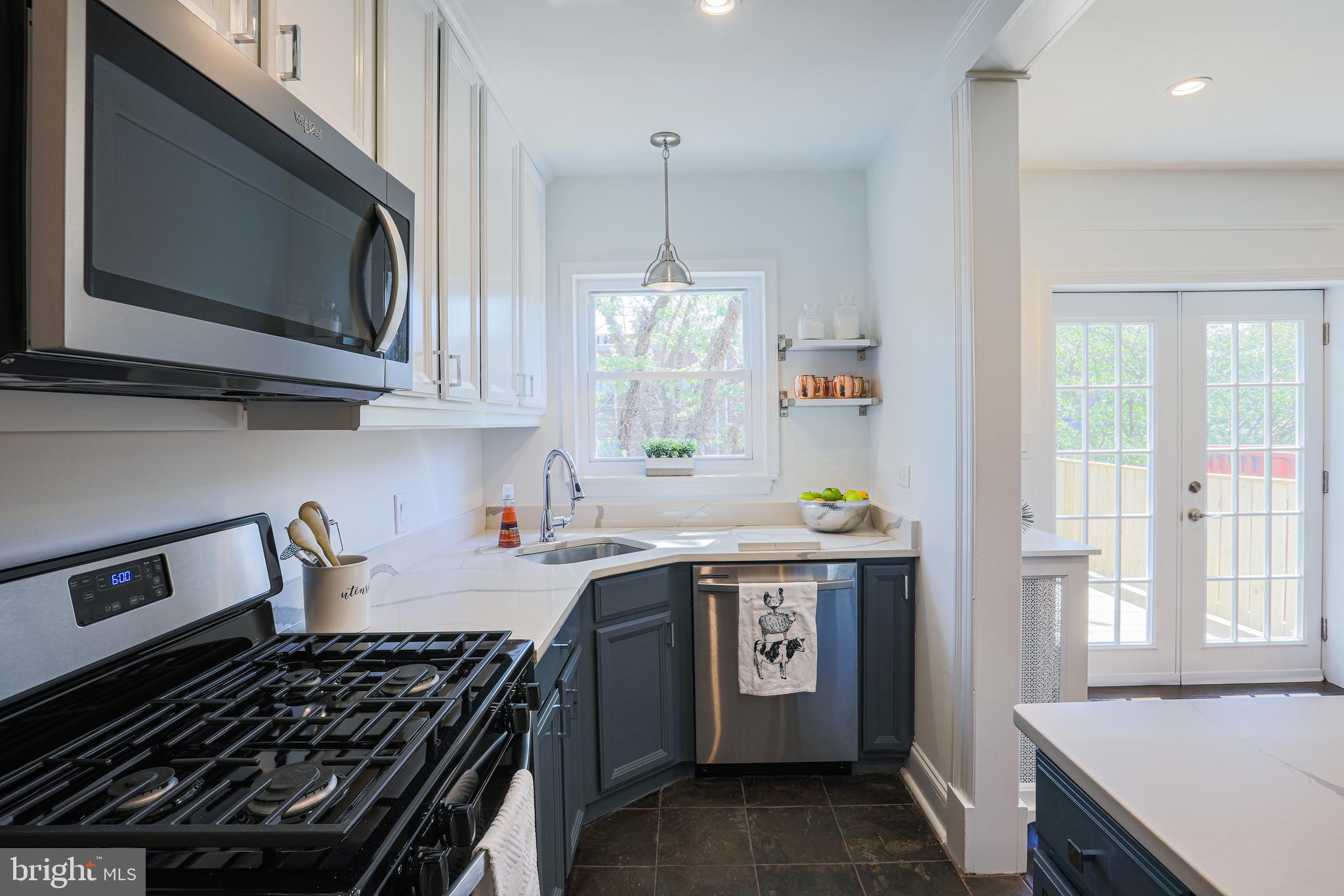 3707 Elkader Road Baltimore, MD 21218 - Photo 28 of 50