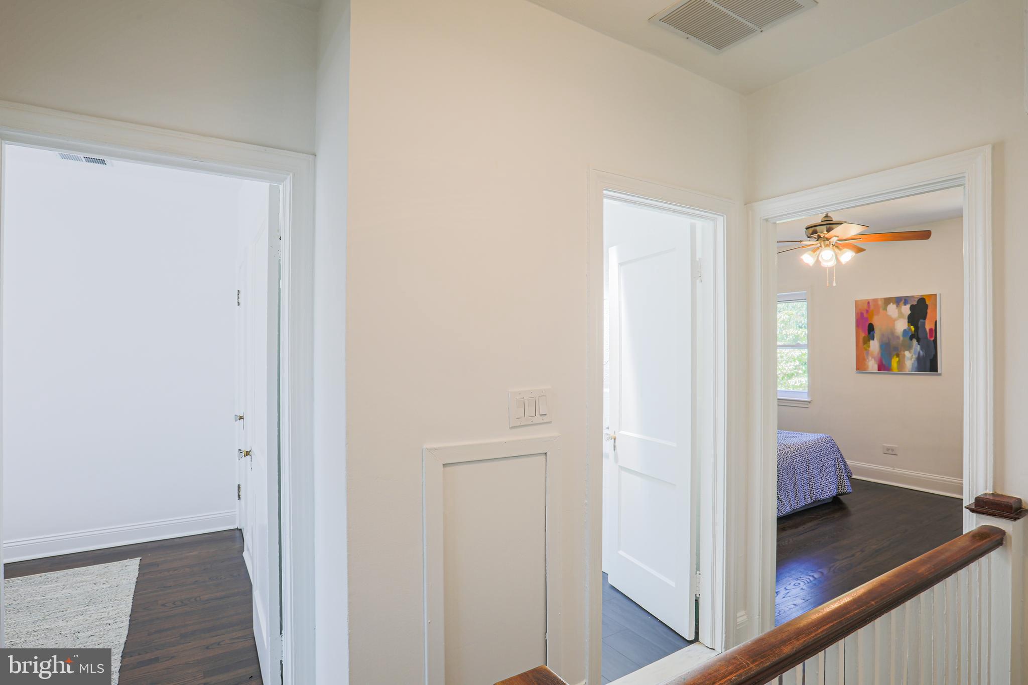 3707 Elkader Road Baltimore, MD 21218 - Photo 42 of 50 Hallway