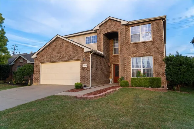 $2,500 | 10120 Sourwood Drive, Fort Worth, TX 76244