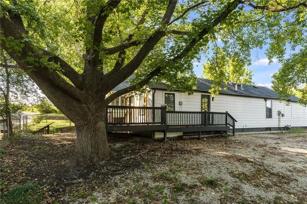 $160,000 | 8810 East Smart Avenue, Independence, MO 64053