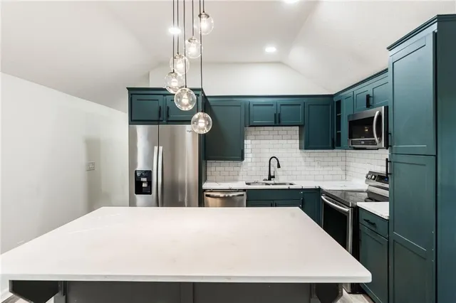 $250,000 | 8810 East Smart Avenue, Independence, MO 64053