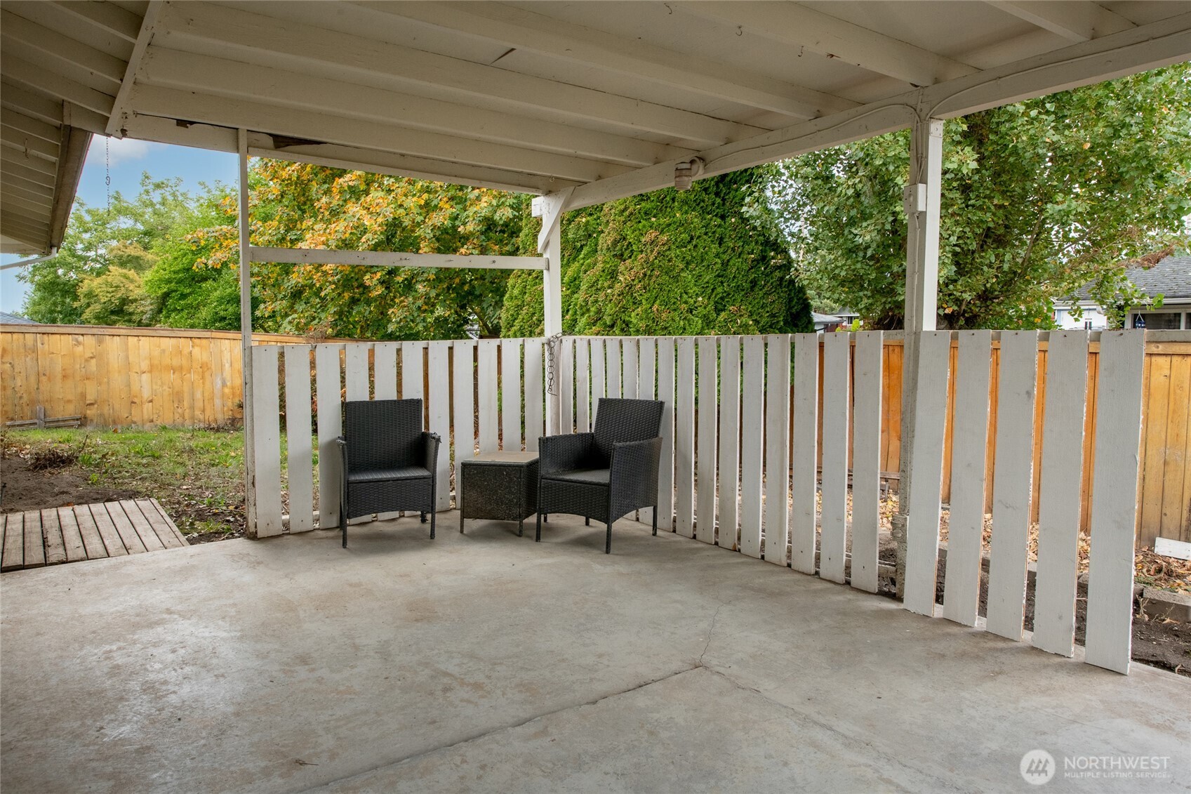 1919 Clovercrest Street Enumclaw, WA 98022 - Photo 25 of 30 a view of outdoor space with seating area