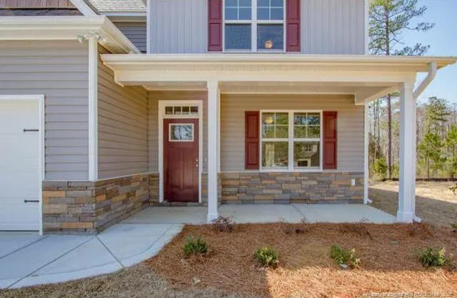 $1,900 | 425 Sedgemoor Road, Fayetteville, NC 28311