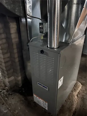 $289,900 | 386 Ridgeway Avenue, Rochester, NY 14615