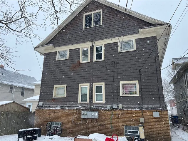 $289,900 | 386 Ridgeway Avenue, Rochester, NY 14615