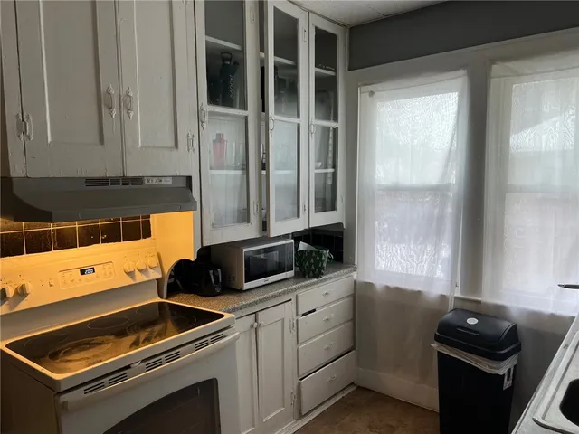 $289,900 | 386 Ridgeway Avenue, Rochester, NY 14615