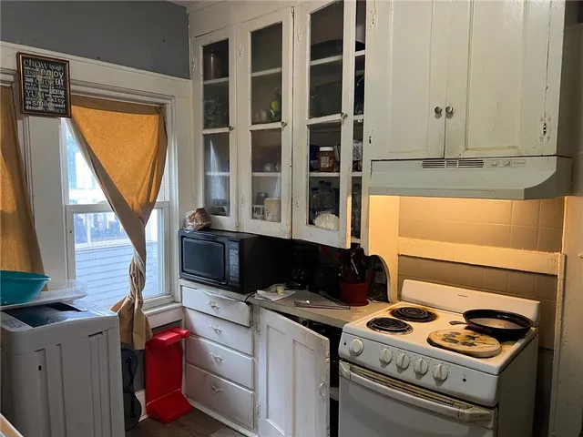 $289,900 | 386 Ridgeway Avenue, Rochester, NY 14615