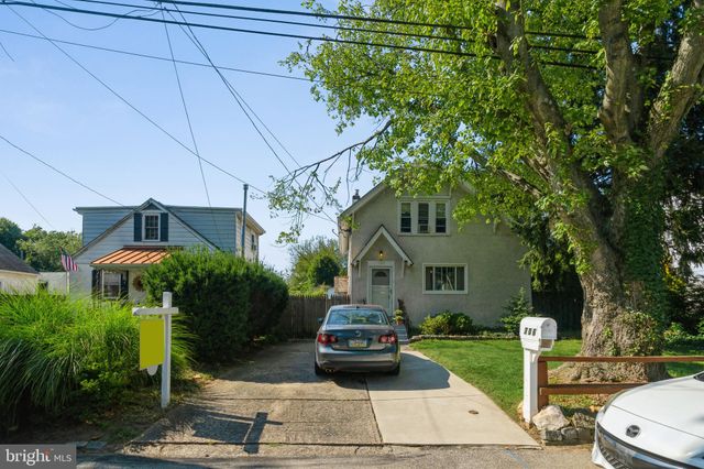 $320,000 | 706 Blakeley Road, Wallingford, PA 19086