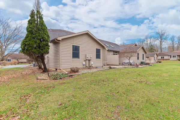 $326,000 | 500 Richlyn Drive, Adrian, MI 49221