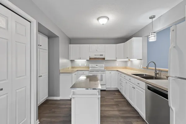 $326,000 | 500 Richlyn Drive, Adrian, MI 49221