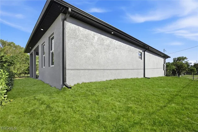 $359,900 | 3701 Madison Avenue, Fort Myers, FL 33916