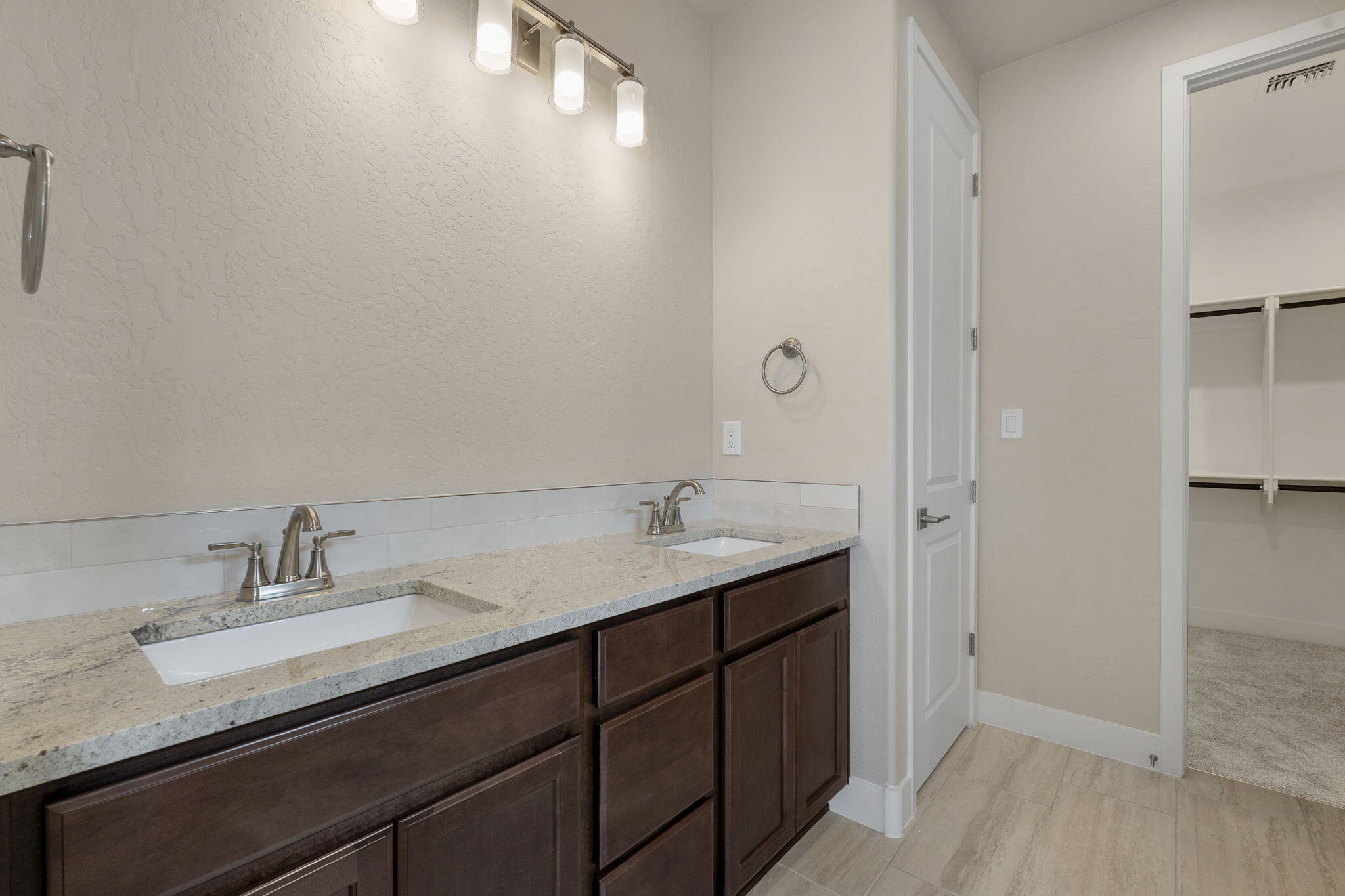 6960 Sydney Drive Northeast Rio Rancho, NM 87144 - Photo 24 of 31 Gallery Image 24