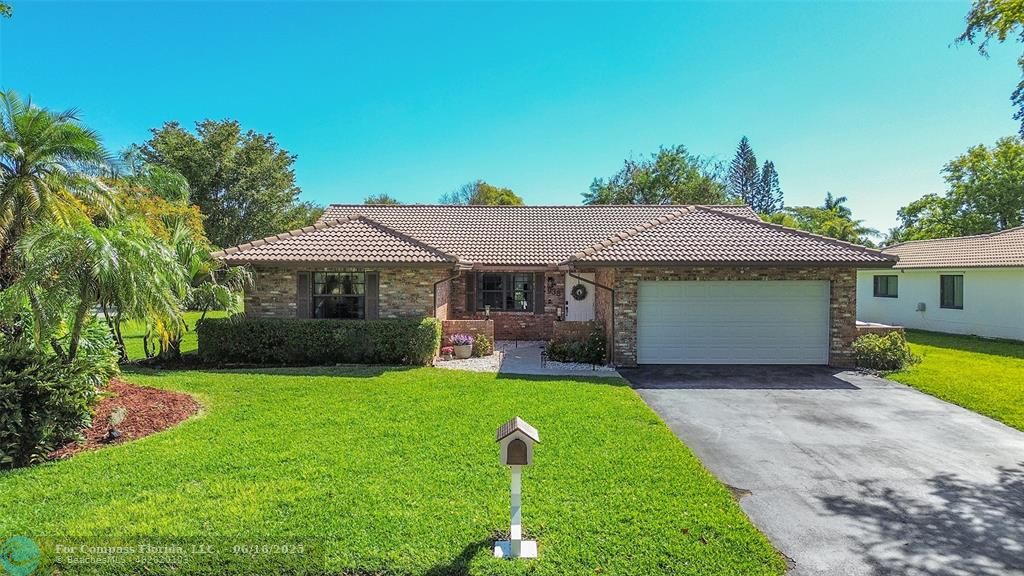 935 Northwest 110th Ln