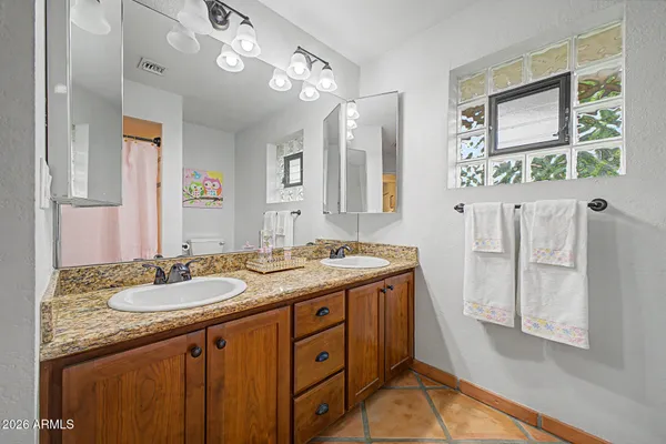 $1,525,000 | 9401 South 157th Place, Gilbert, AZ 85234