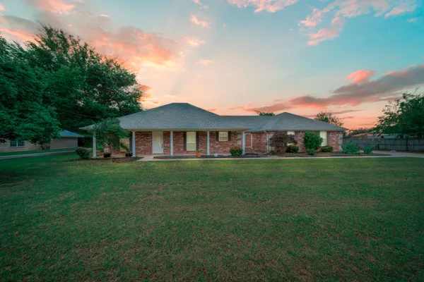 $279,900 | 1001 Jamerison Road, Longview, TX 75604