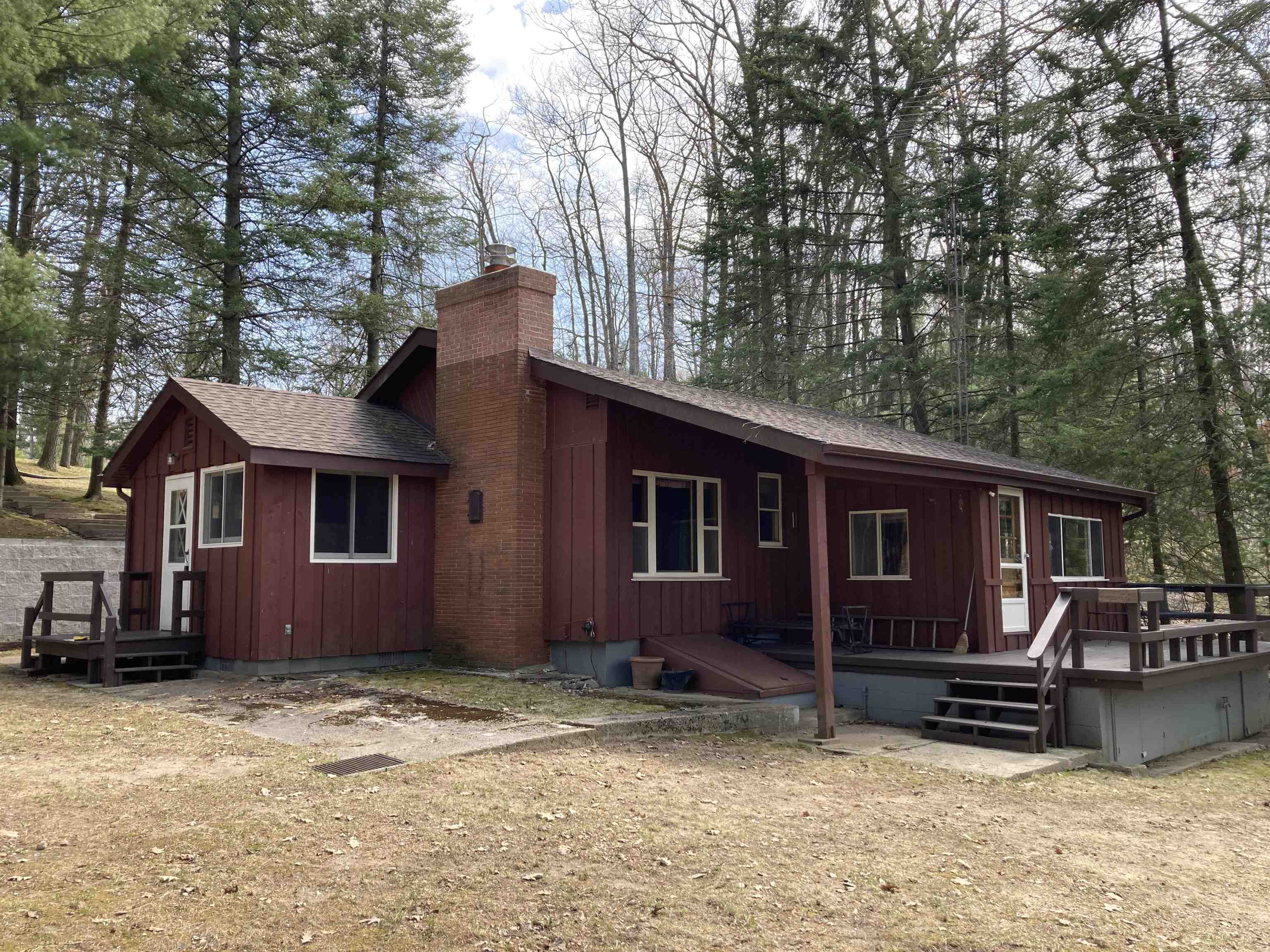 5825 Oak Road Rose City, MI 48654 - Photo 1 of 52