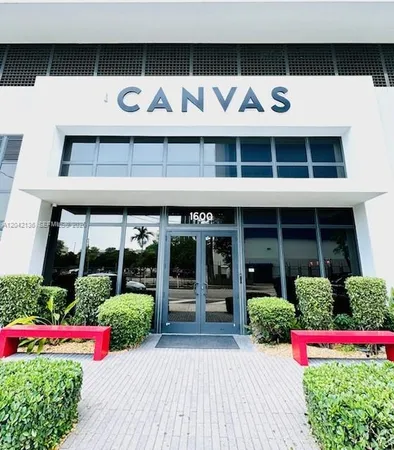 $3,300 | 1600 Northeast 1st Avenue, Unit 1915, Miami, FL 33132