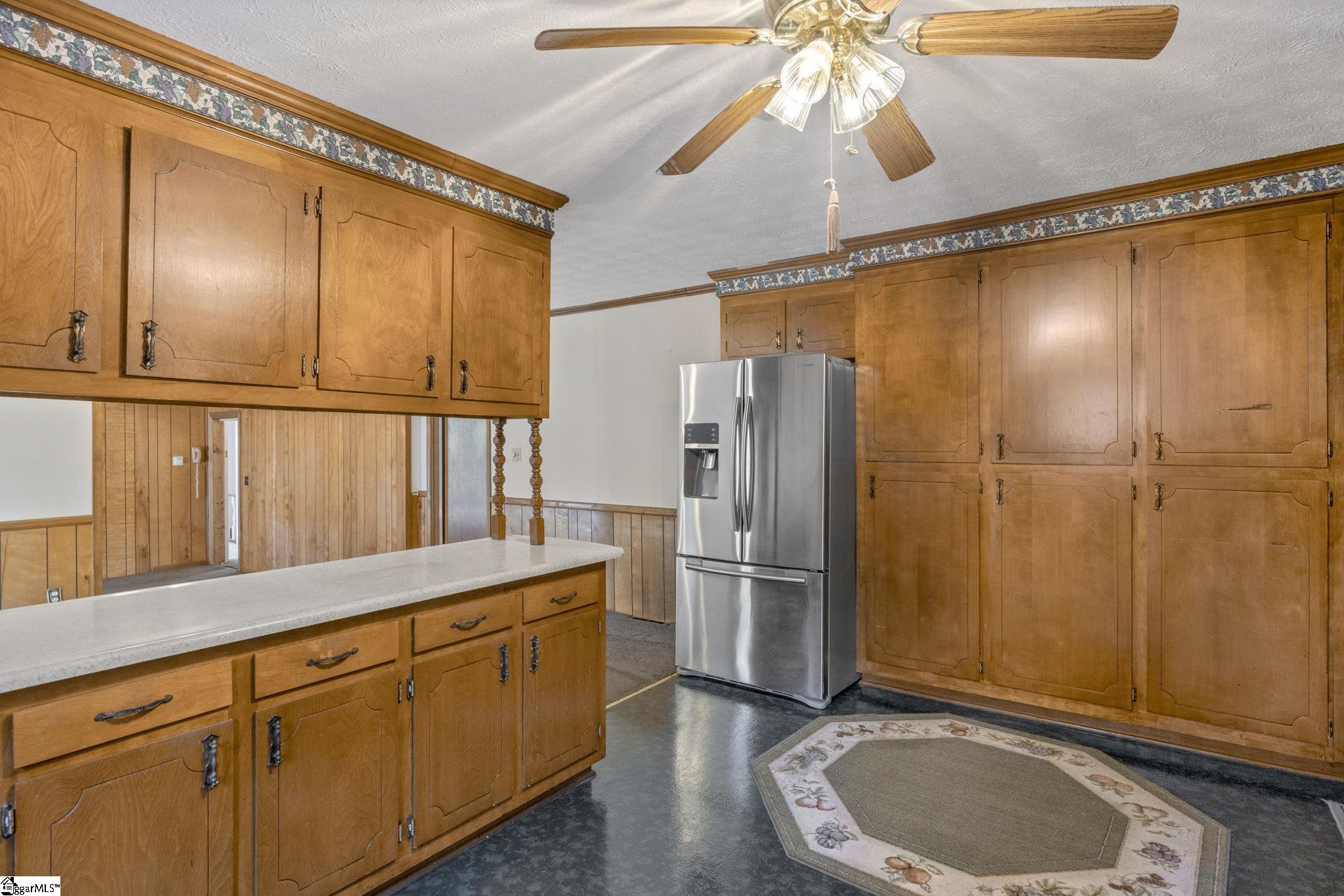 1610 Saluda Dam Road Easley, SC 29640 - Photo 16 of 40