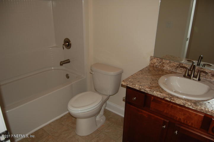 78091 Saddle Rock Road Yulee, FL 32097 - Photo 8 of 26 1940 Guest Bathroom