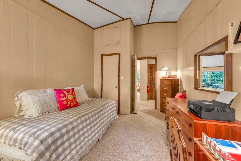 825 Pine Ridge Road Beech Mountain, NC 28604 - Photo 10 of 36