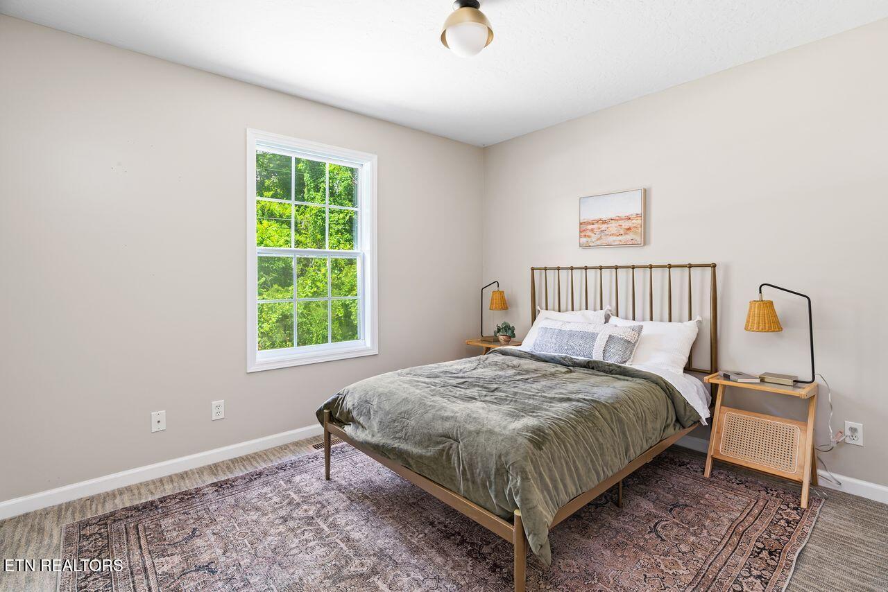602 West Ford Valley Road Knoxville, TN 37920 - Photo 16 of 26 Bedroom 2