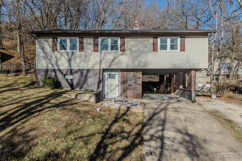 704 Madison Street Waynesville, MO 65583 - Photo 1 of 48
