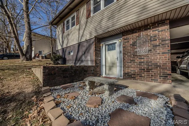 $205,000 | 704 Madison Street, Waynesville, MO 65583