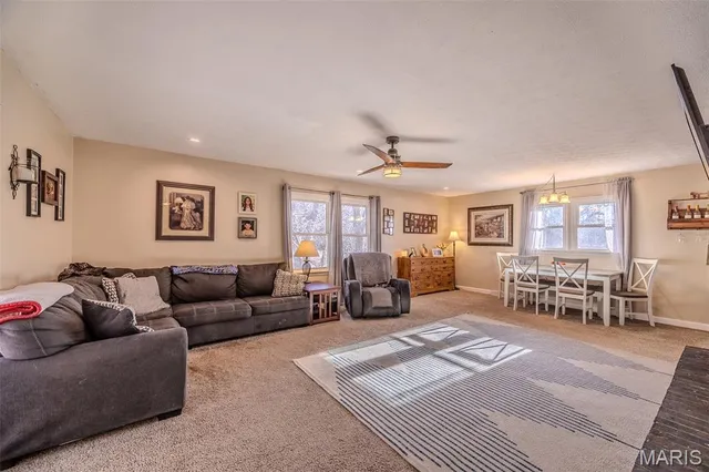 $205,000 | 704 Madison Street, Waynesville, MO 65583