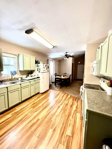 $146,000 | 720 Ray Street, Kalamazoo, MI 49048