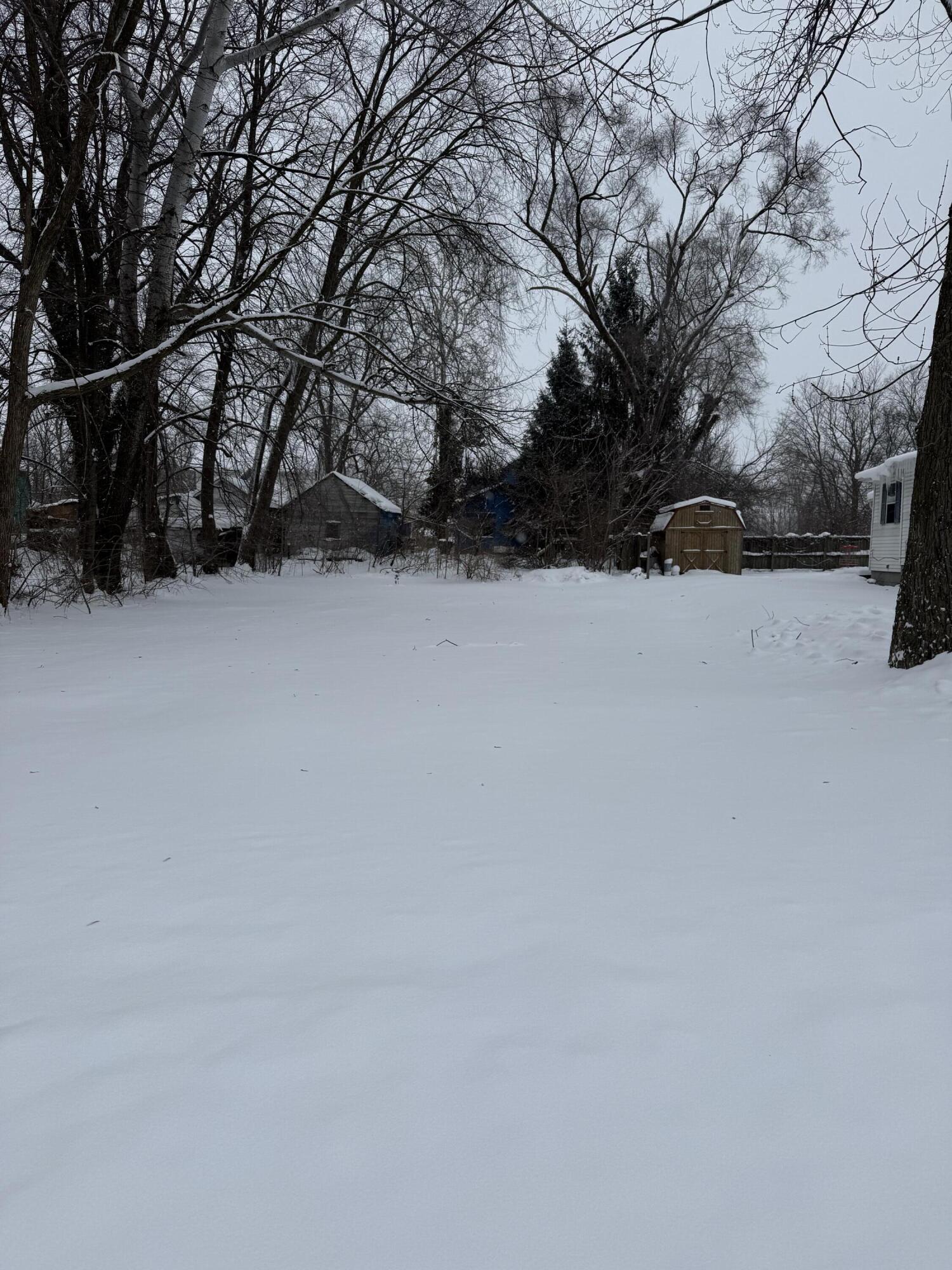 720 Ray Street Kalamazoo, MI 49048 - Photo 19 of 20 IMG_3237