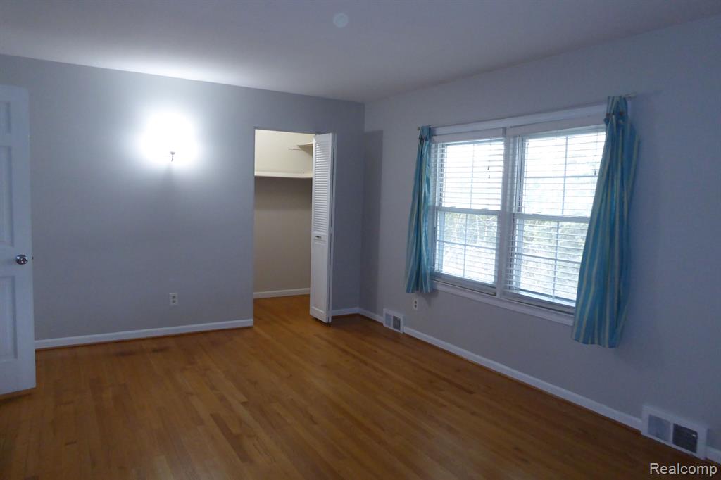 2365 Walton Boulevard Rochester, MI 48309 - Photo 29 of 40