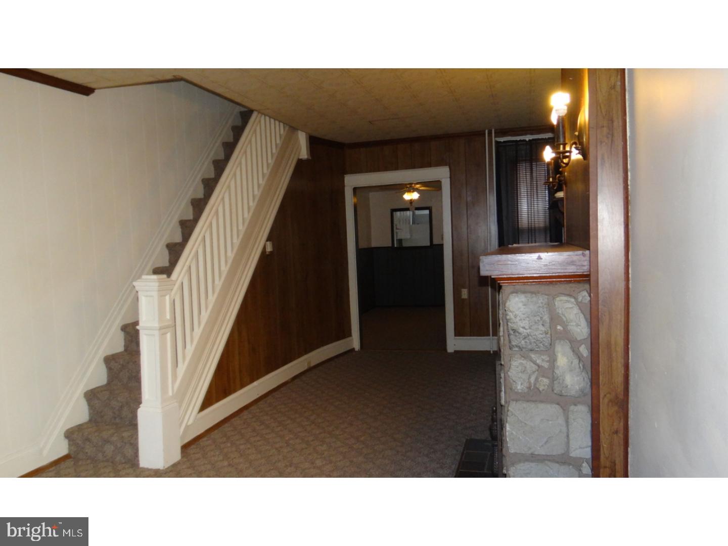 1323 Locust Street Reading, PA 19604 - Photo 2 of 12 Gallery Image 2