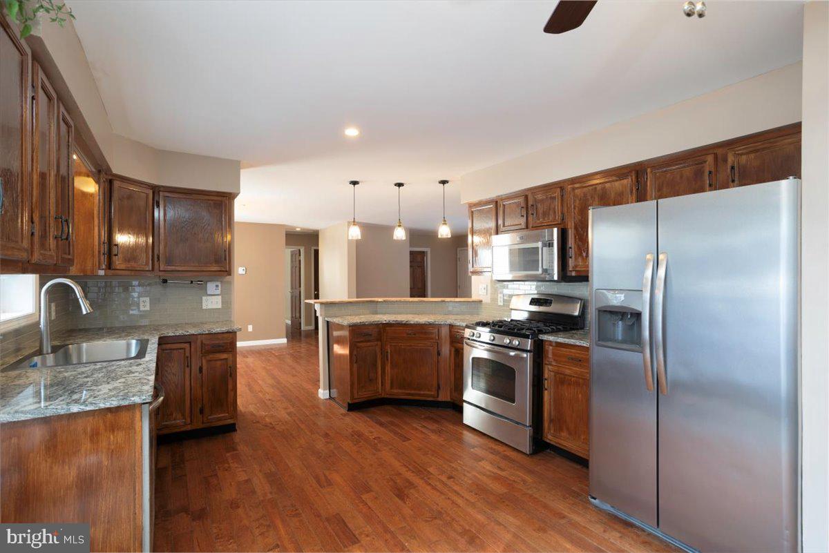 6117 Delaware Line Road Rhodesdale, MD 21659 - Photo 8 of 23 Kitchen